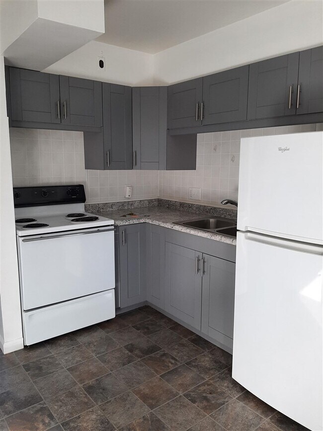 Foto del edificio - 2725 Weiss St