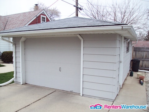 Building Photo - 9324 W Lapham St