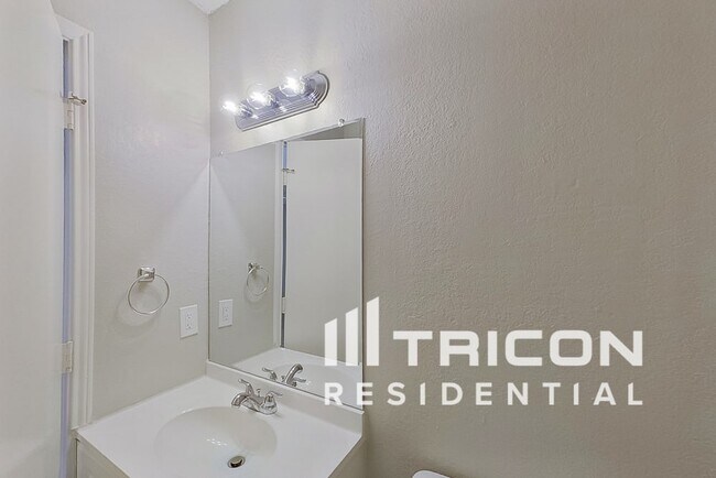 Foto del edificio - 3612 High Plains Ct