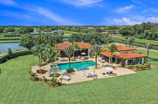 Building Photo - 13893 Gracida St