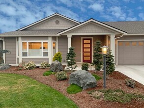 Building Photo - 522 Evergreen Farm Wy