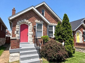 Building Photo - 4057 Potomac St
