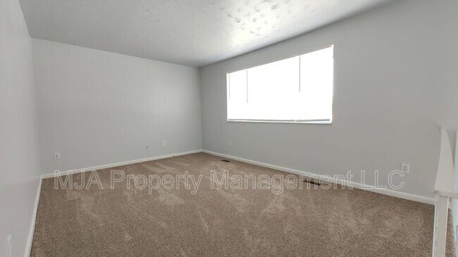 Building Photo - 5305 W 5240 S