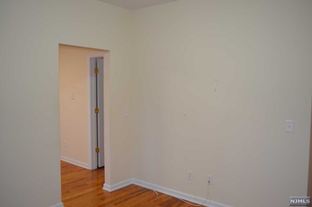 Building Photo - 45 51st St