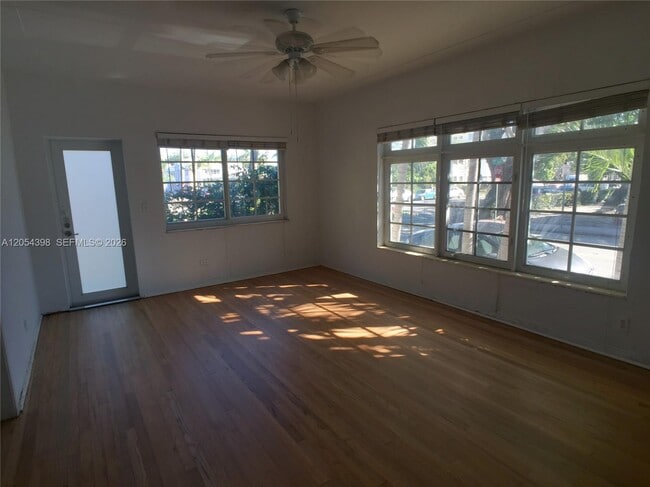 Foto del edificio - 901 7th St