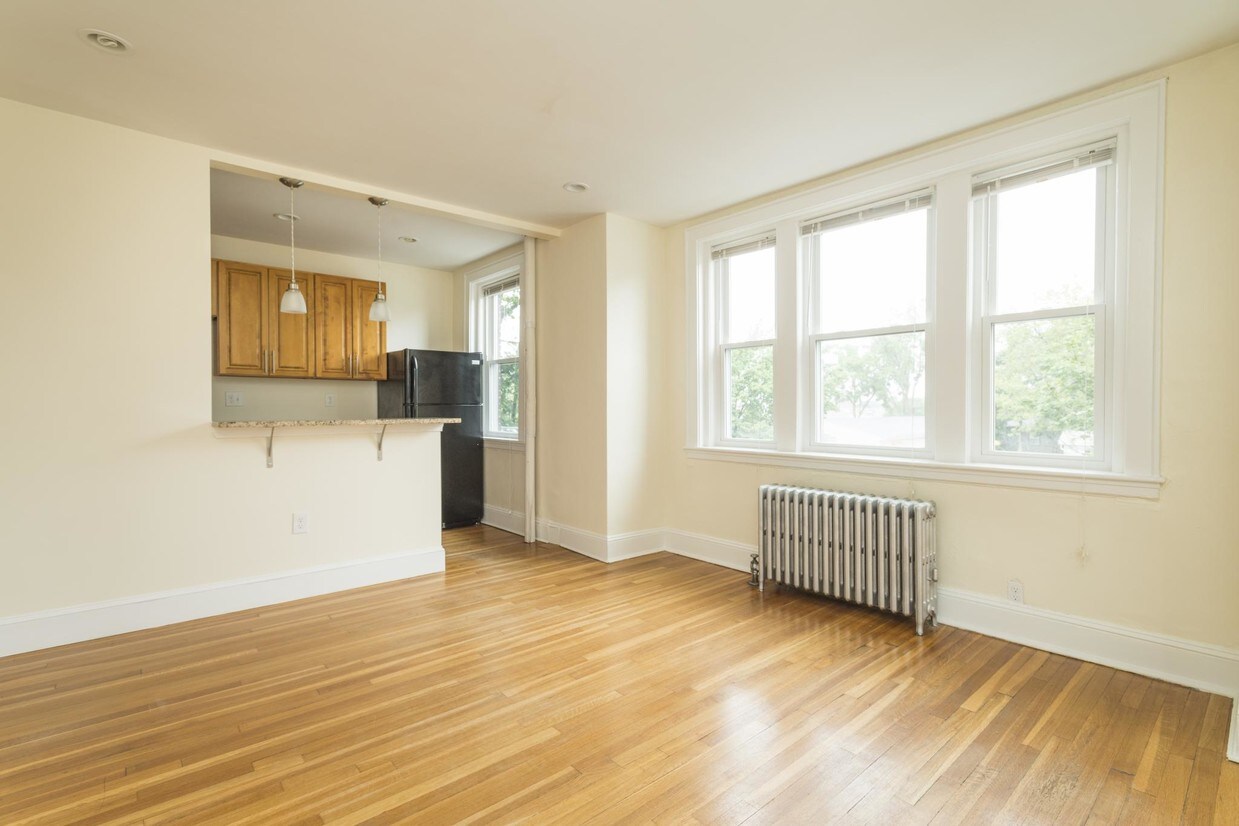 138 Highland Ave, Somerville, MA 02143 138 Highland Ave Somerville