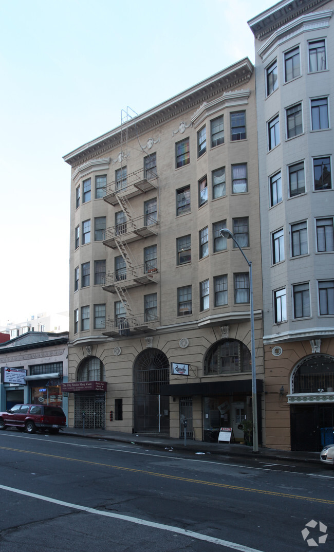 Building Photo - 640-644 Polk St