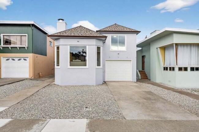 Foto del edificio - 876 N Mayfair Ave