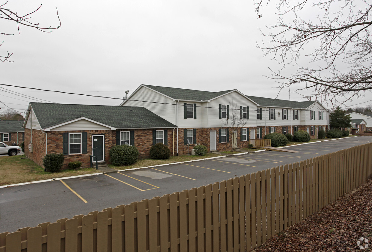 Building Photo - Neely Meadows