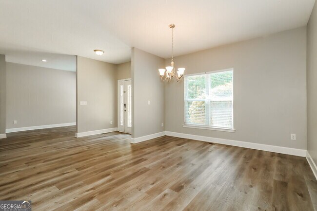 Foto del edificio - 4048 Golfview Ct