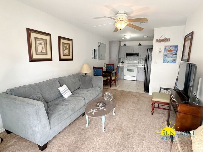Foto del edificio - Fully Furnished Condo in Gulf Breeze!