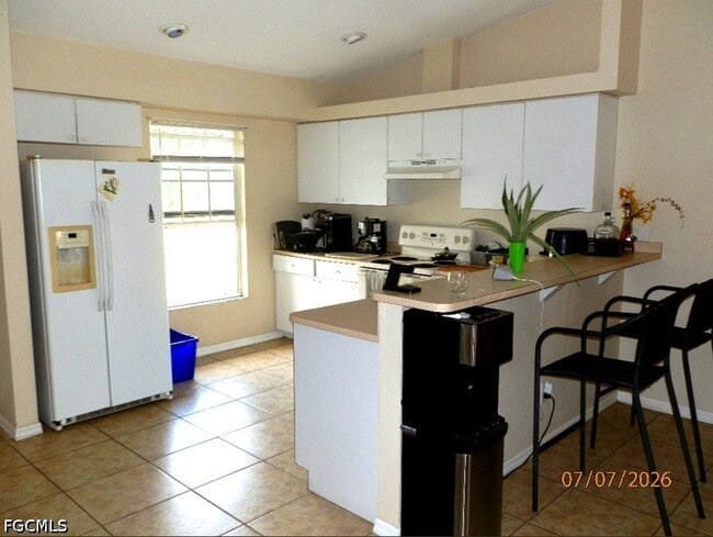 Foto del edificio - 2410 NE 6th St