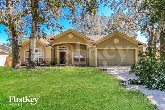 Foto principal - 3706 Treeline Dr