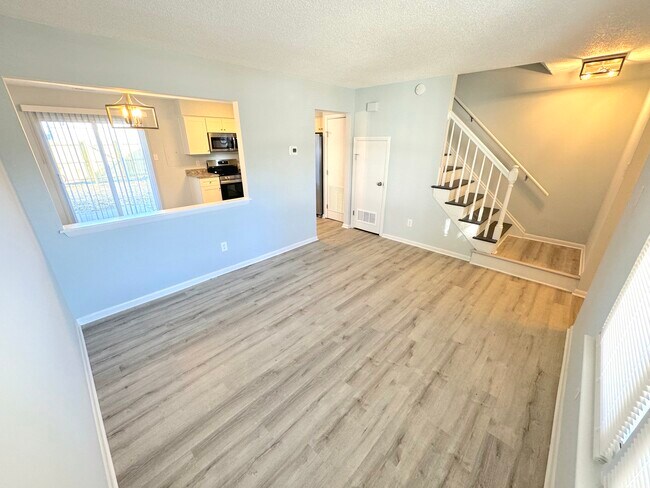 Building Photo - 1012 Barnacle Ct