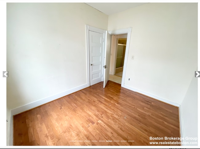 Building Photo - 45 Crescent Ave