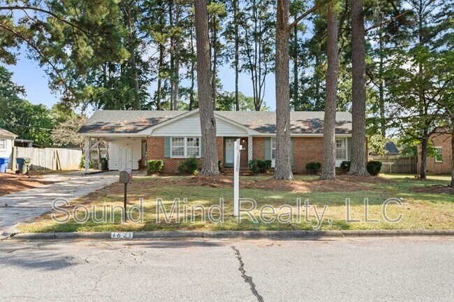 Foto del edificio - 1821 Oakdale Dr W