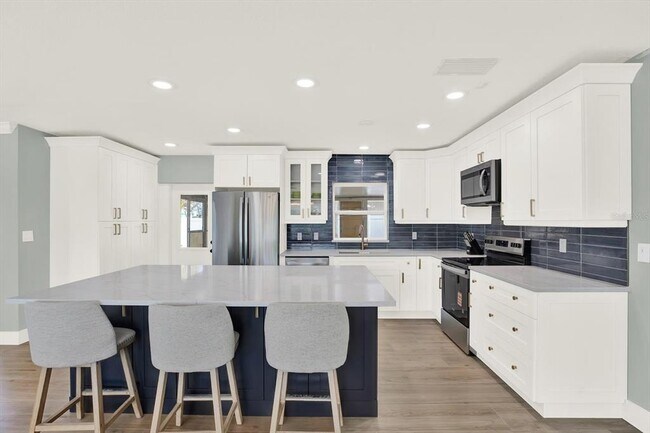 Foto del edificio - 8001 Gulf Blvd