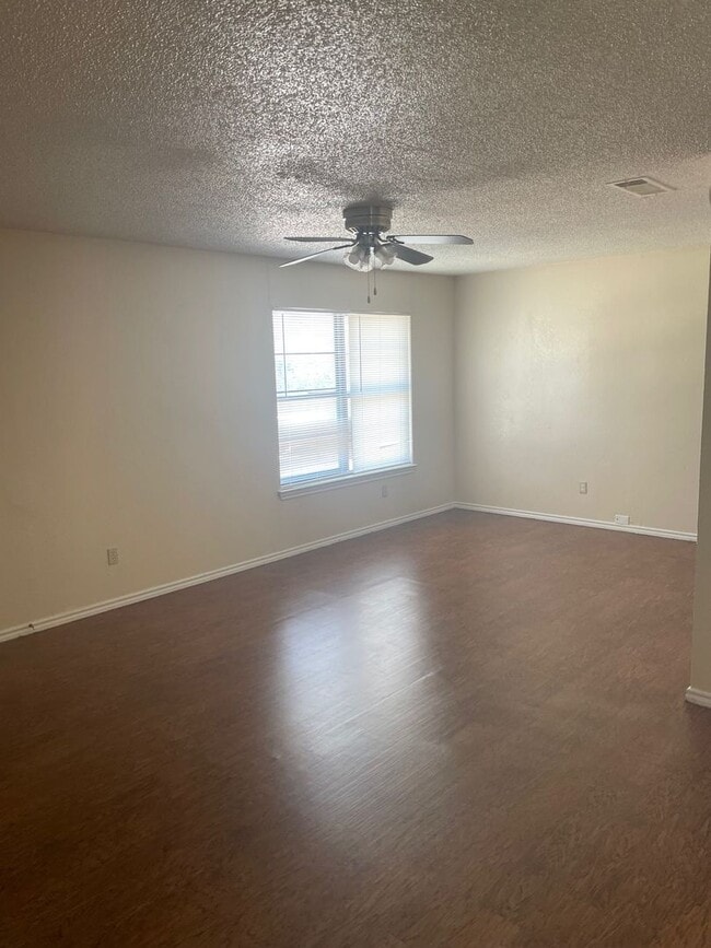 Photo - 809 SE 4th St House