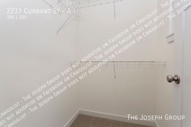 Foto del edificio - 2237 Currant St