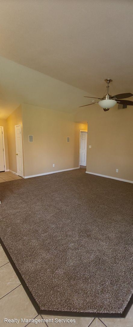 Building Photo - 3 br, 2 bath House - 5311 Christine Pine Ct