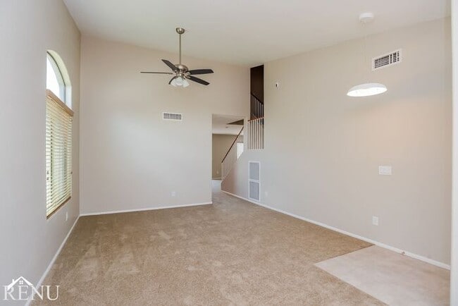 Building Photo - 146 W Brahman Blvd