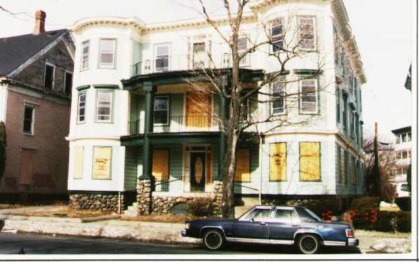 Primary Photo - 123 N Common St
