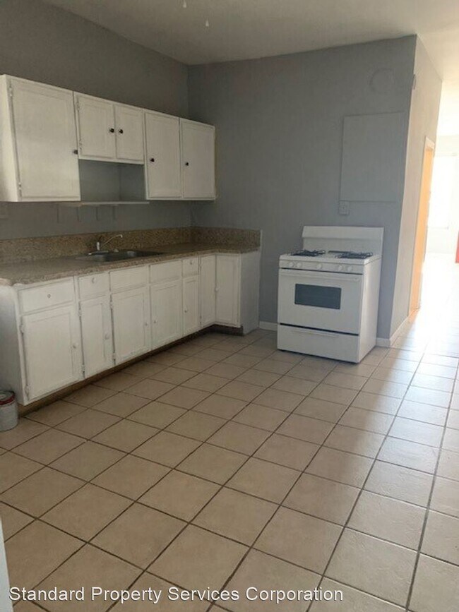 Foto del edificio - 3121 S Lawndale Ave
