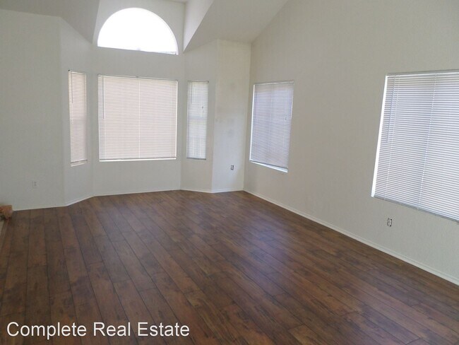 Foto del edificio - 3 br, 2.5 bath House - 40030 Festival Road