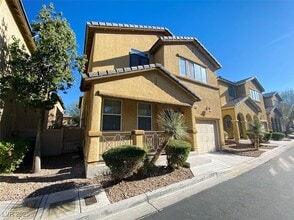 Building Photo - 6736 Twisted Wood Dr