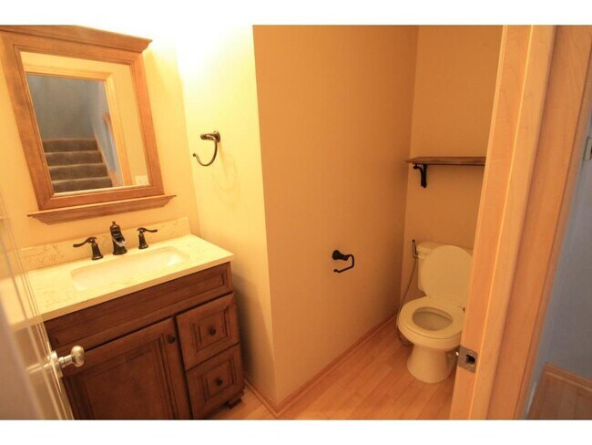 Building Photo - 15552 Eagle Ridge Rd