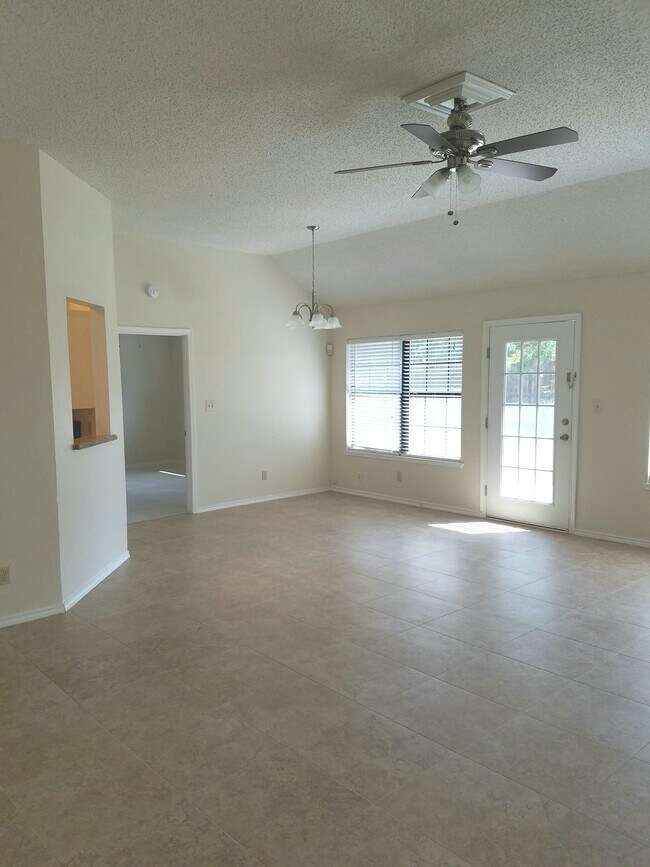 Foto del edificio - 7508 N 22nd St