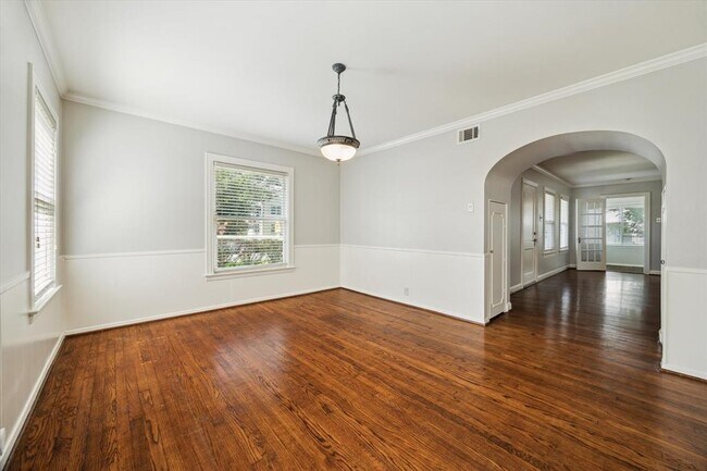 Foto del edificio - 2315 Swift Blvd