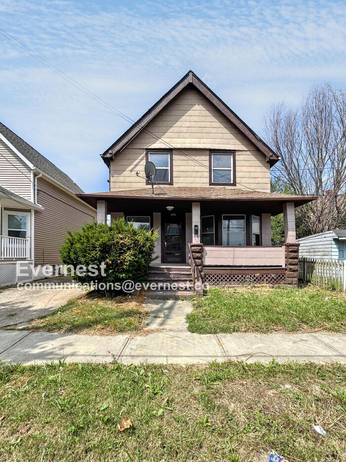 3344 W 44th St Cleveland, OH 44109 – photo 1
