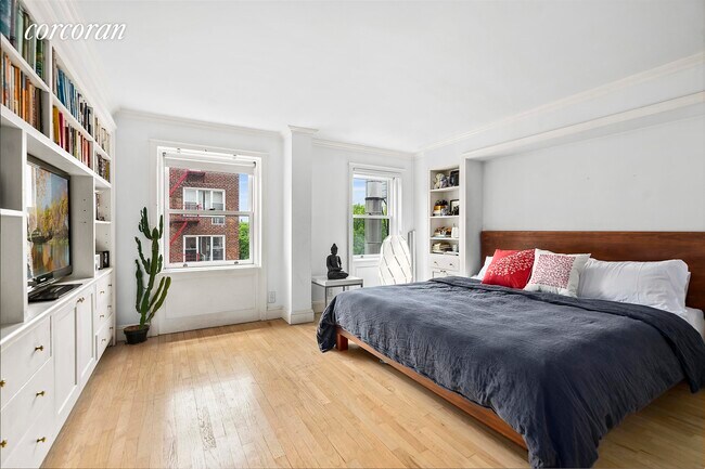 Building Photo - 40 Remsen St