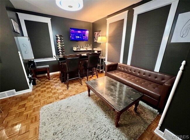 Foto del edificio - 25 Whitney Pl