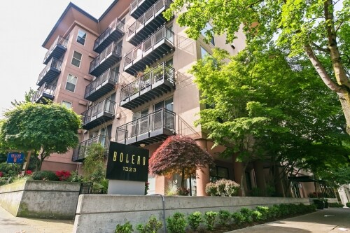Primary Photo - 1323 Boren Ave