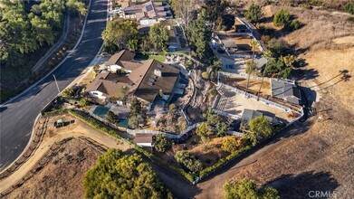 Building Photo - 27151 Mission Hills Dr