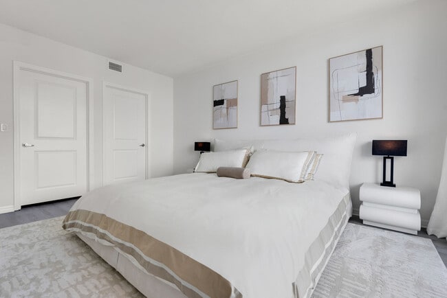 Foto del edificio - Wake Biscayne Bay