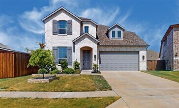 Building Photo - 645 Highberry Dr