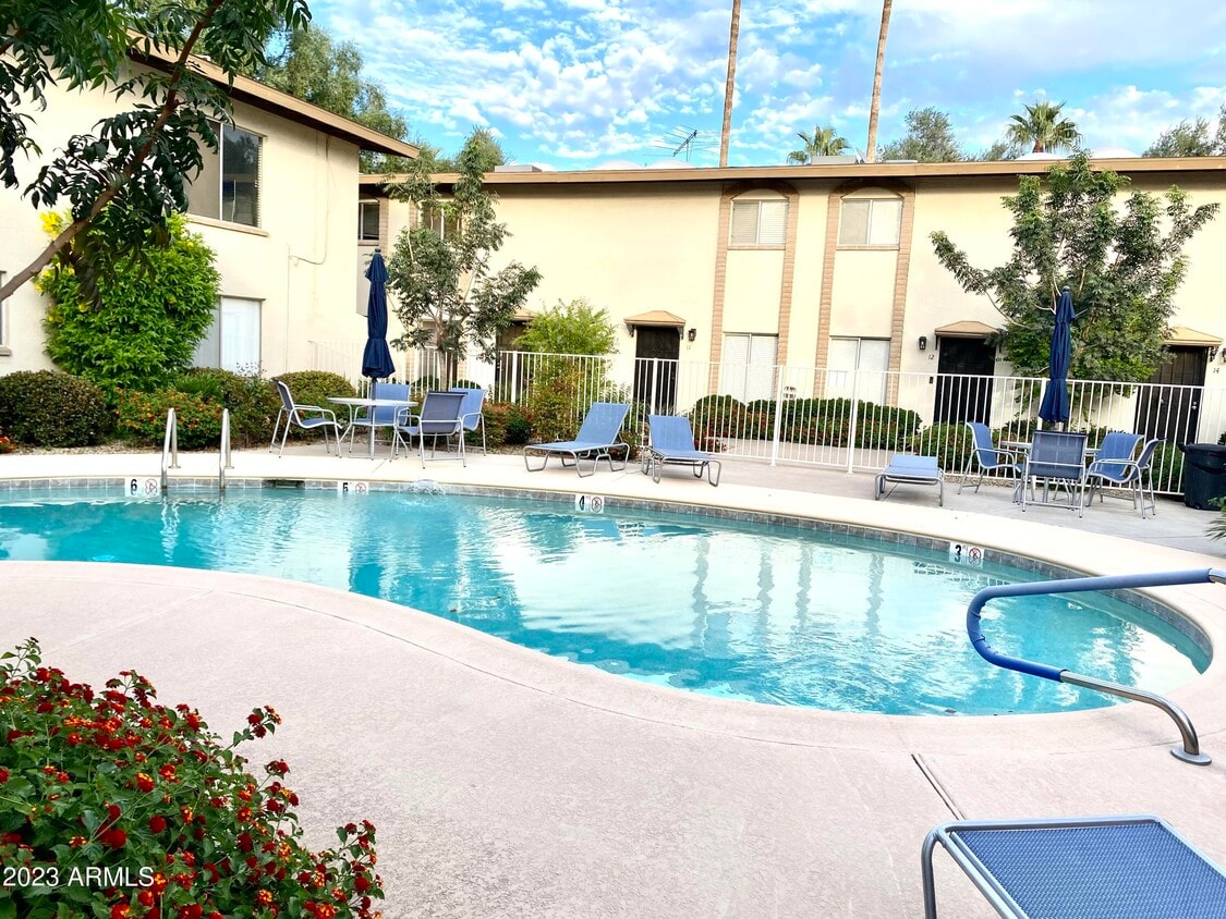 3637 E Monterosa St, Phoenix, AZ 85018 Townhome Rentals in Phoenix AZ