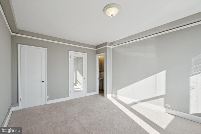 Foto del edificio - 2031 Locust St