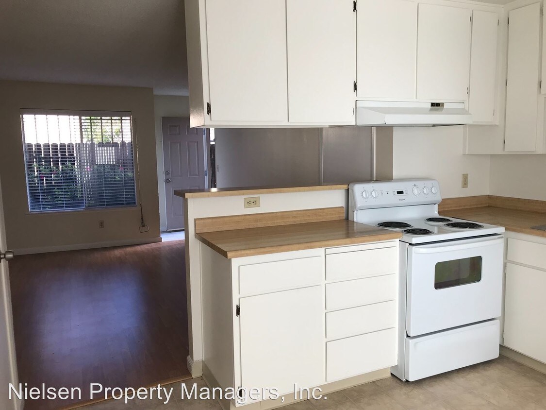 Foto principal - 1721 W St