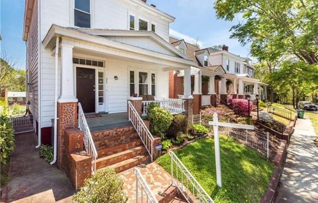 Building Photo - 605 N 37th St