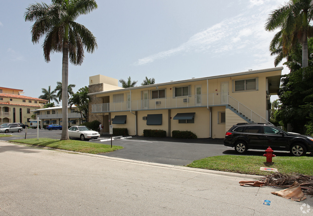 Foto principal - 160 Isle of Venice Dr