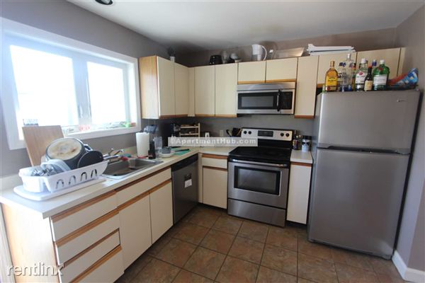 Building Photo - 9 Rollins Ct