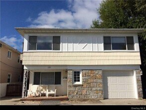 Building Photo - 133 Cleveland Ave