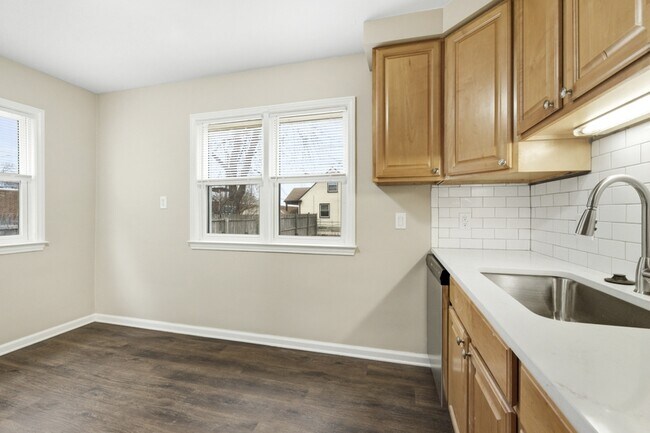 Foto del edificio - 3360 Edgeworth St