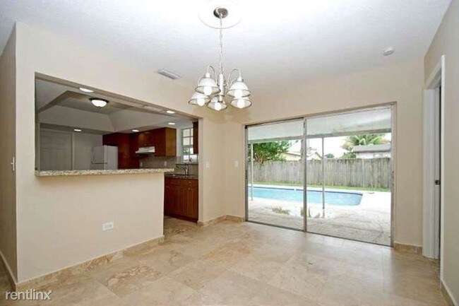 Foto del edificio - 3 br, 2 bath House - 2650 NW 64th Ave