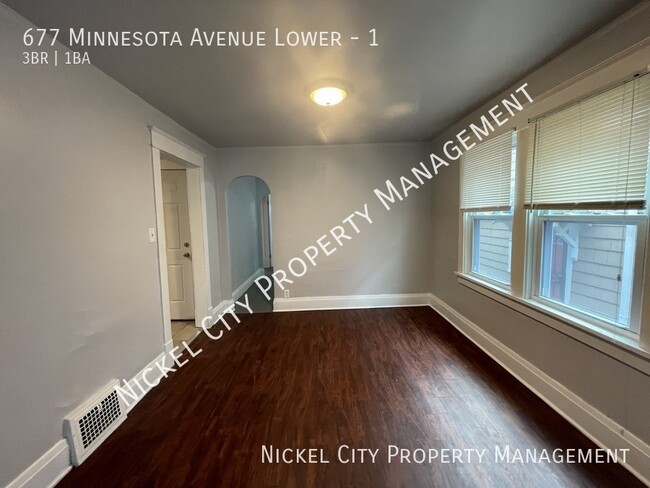 Foto del edificio - 677 Minnesota Ave