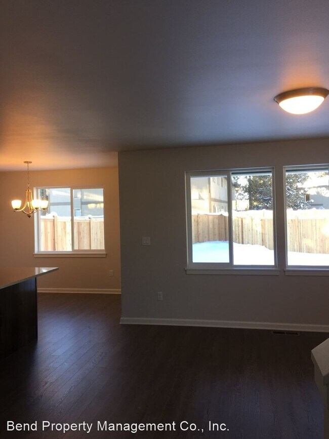 Foto del edificio - 3 br, 2.5 bath House - 20430 Angel Ct.